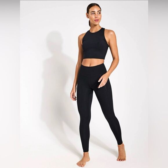 Black compressive girlfriend collective leggings size medium - Picture 1 of 7